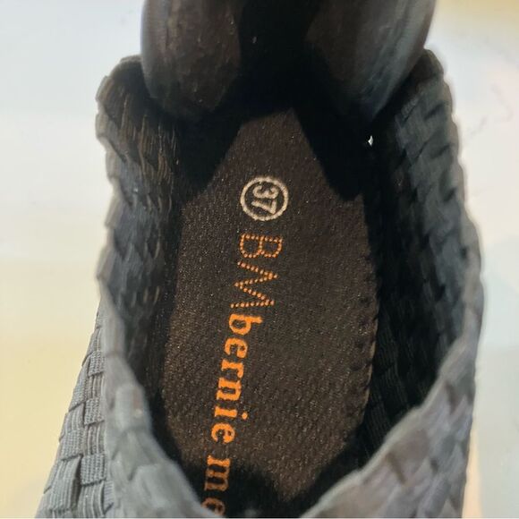 BM Bernie Mev. Claire Pull-On Open Peep Toe Heeled Slides Shoes Boots Black 37 - Picture 7 of 11